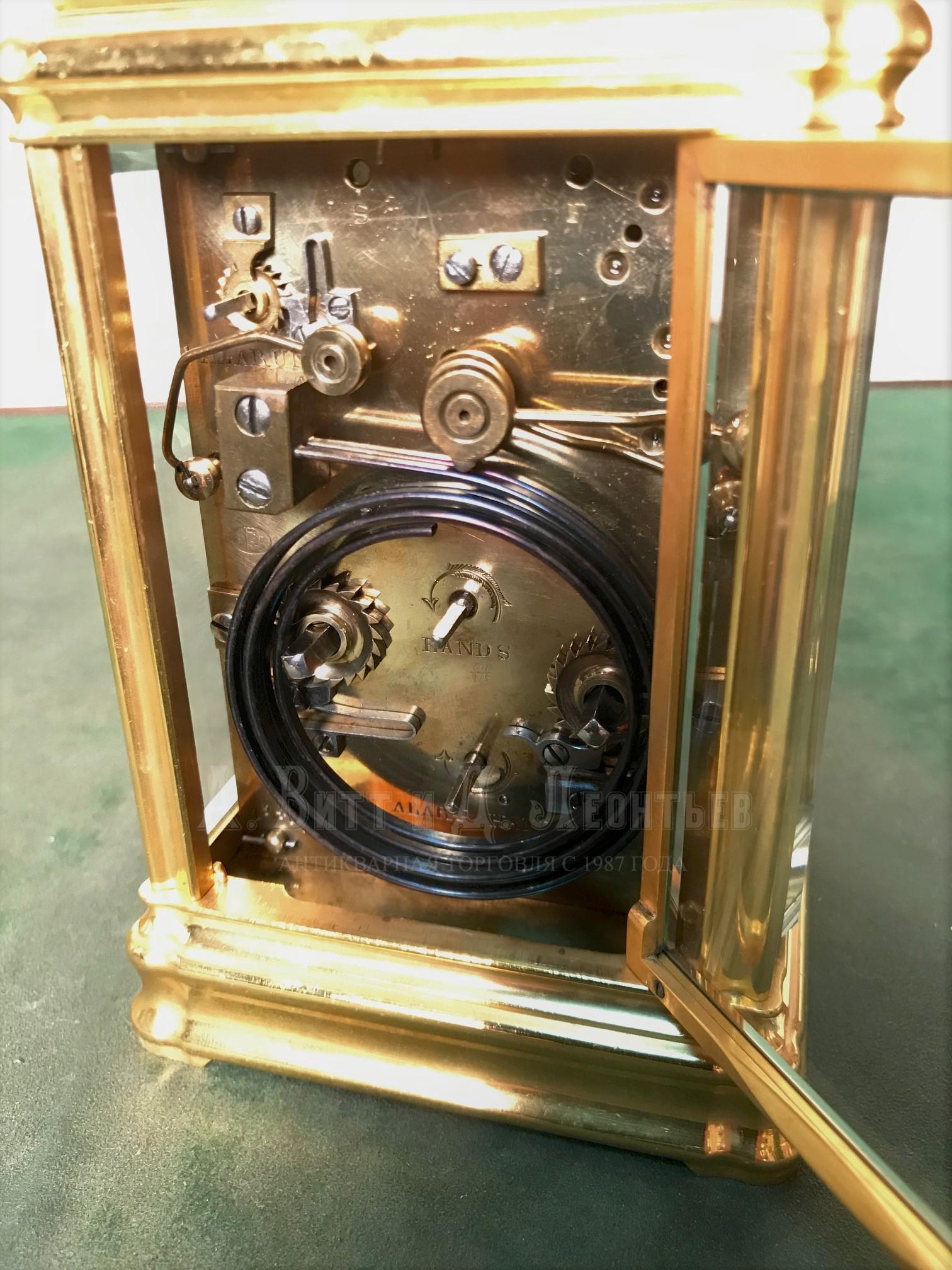Антикварные каретные часы Павел Буре с четвертным вызовом и тройным переключением.