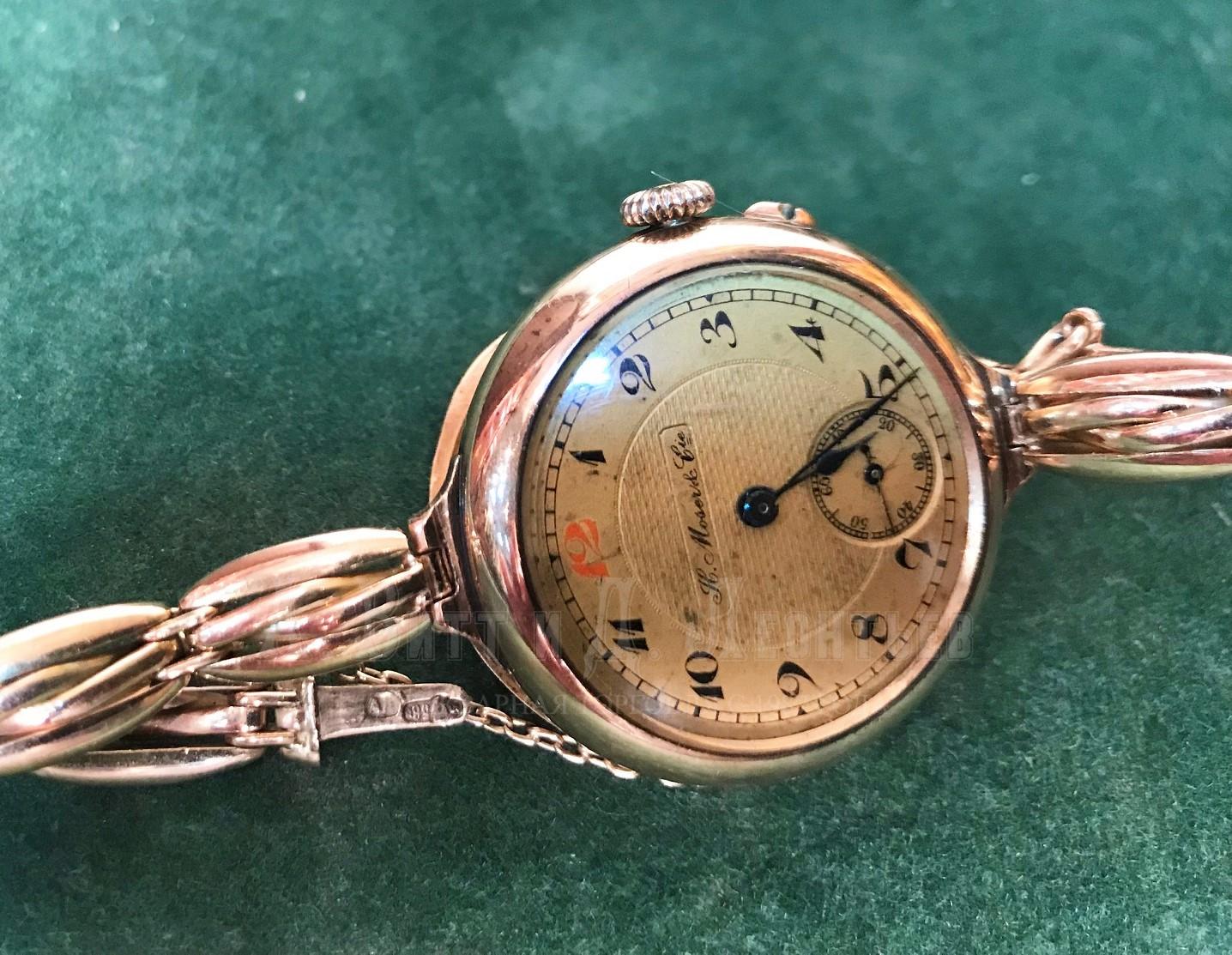 Антикварные наручные часы золотые для России Генри Мозер Henry Moser на золотом браслете