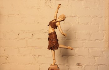 Танцовщица мрамор слоновая кость скульптура