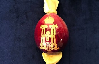 Антикварное фарфоровое пасхальное яйцо Императорский фарфоровый завод купить