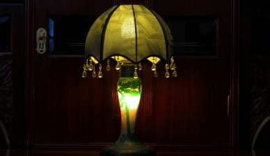 Антикварная настольная лампа - Camille Tutre de Varreux (De Vez)