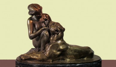 Антикварная бронзовая скульптура Девушка и львица - Jean Marie Joseph Magrou