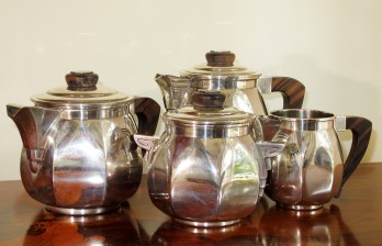 Чайно - кофейный набор в стиле Ар-деко