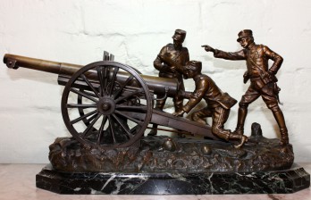 Военная бронзовая скульптура с пушкой