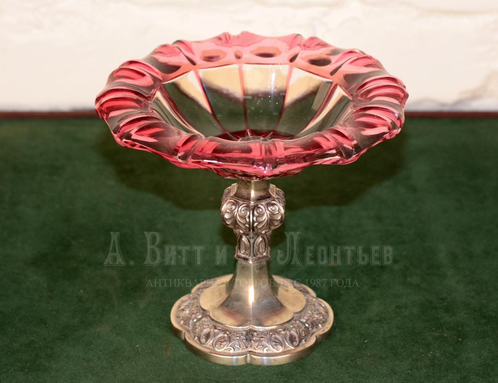 серебряная вазочка с рубиновым стеклом